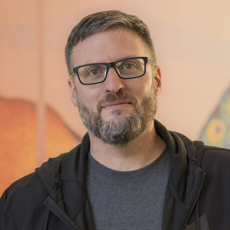 2023 work headshot neutral crop