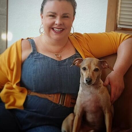 Dannielle stewart headshot 56334 