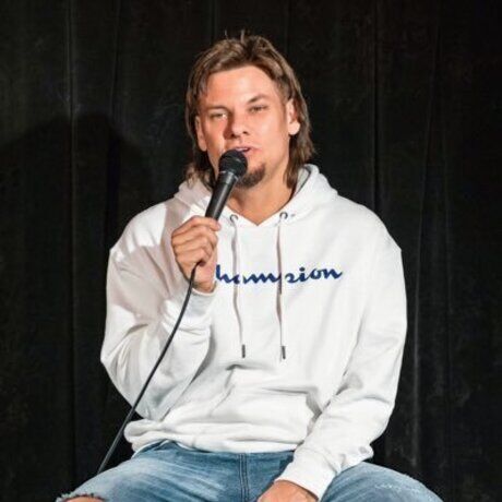 Theo von merch
