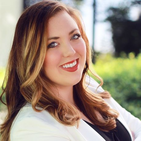 Kathryn headshot crop
