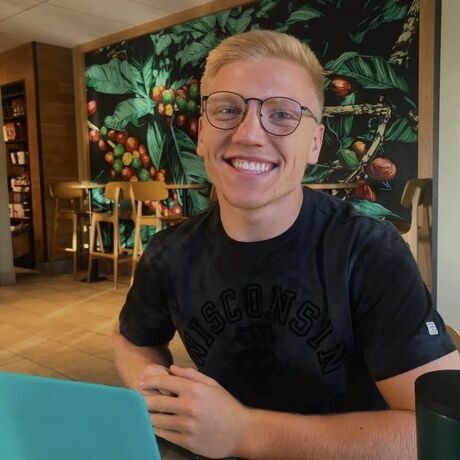 479bc32d ffed 4f52 8b60 c64501b6f79c