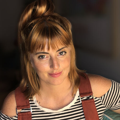 Ashheadshot 2020 stitcher