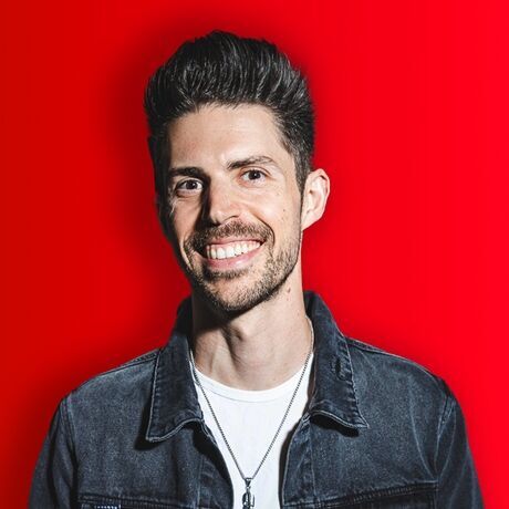 Devin ambron 2021 red ig headshot