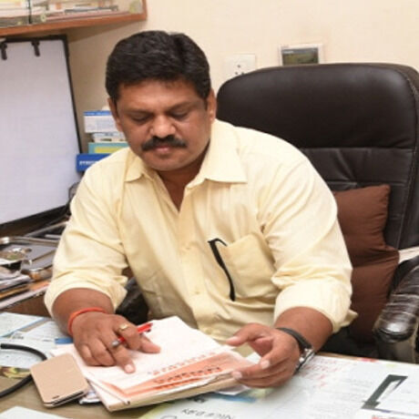 Dr dhanesh agrahari