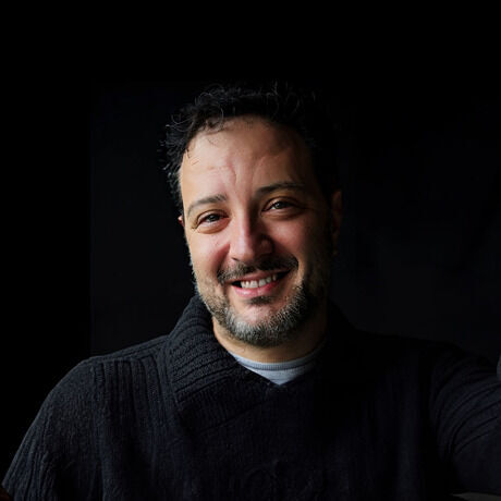 Cisco2023 headshot wide