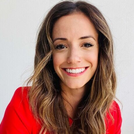 611484a58435e69c85b4295f jennamoonan