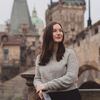 Small profile prague square