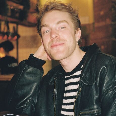 B5975851 c3e2 442b a158 856f872911f2