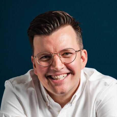 David portrait 01 500x500 v4