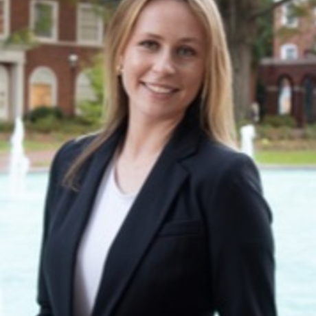 Bella volpe headshot