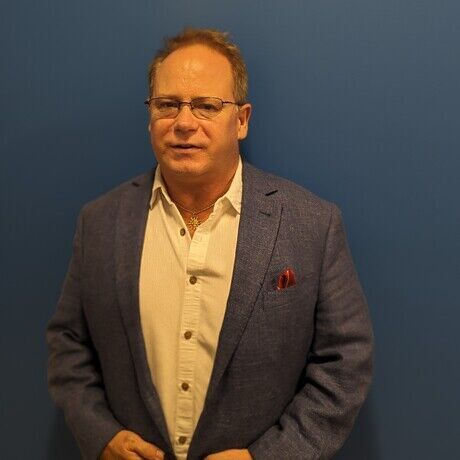 Pxl 20231017 165553253.portrait