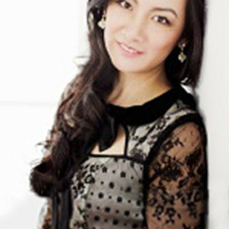 About me photo chamellephotography livia 200pxwide