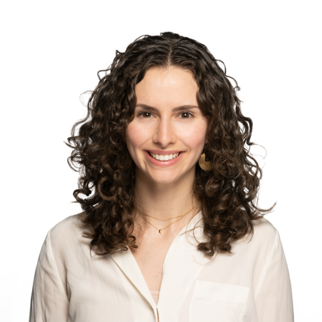 Sarah taylor headshot