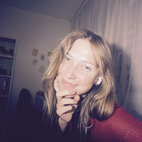 6b8aef6f 31da 4ed7 8f84 ff7d914425b7