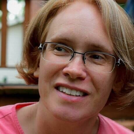 Lesliecoston headshot1