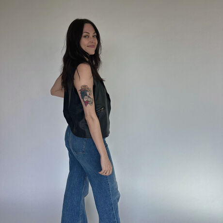 73a0fcfc 93e3 4f49 8c24 2e0046b8e452