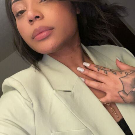 702d0c02 ab95 4dd4 8357 0416cf97a116