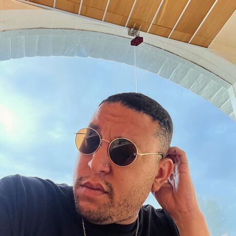 Caa1e9ef cf50 4d4b b919 7665a90903ca