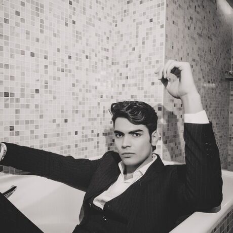 1060d42a f8da 4a13 bd64 3edacd27c4bd