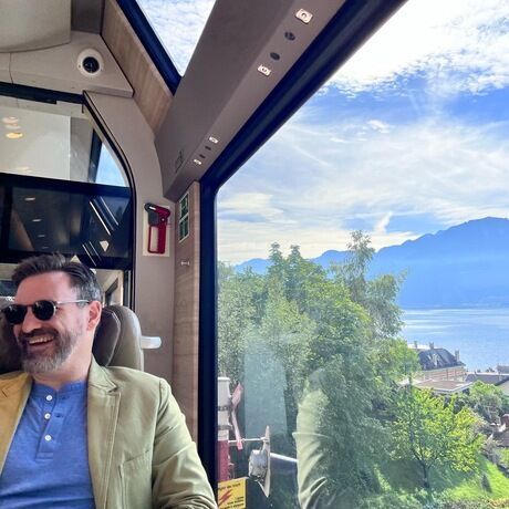 9c8d9756 f0c7 49c1 a16b 8a5add970f12