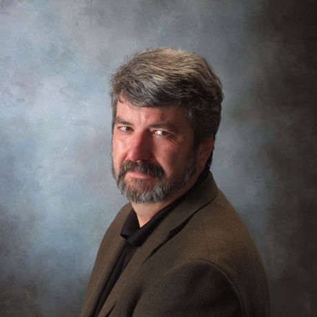 Web use sam shogren professional head shot cropped large