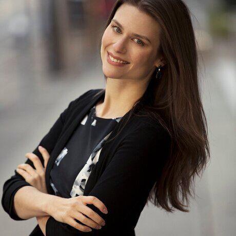 Brittany whitmore headshot