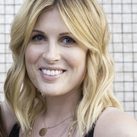 Headshot chrissy allan