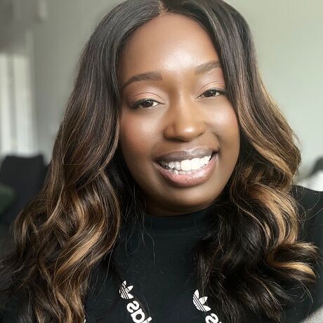 Facetune 04 10 2022 21 15 43