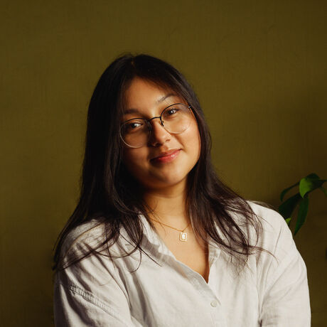 Carlagreenheadshot copy