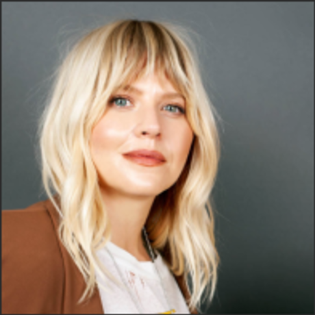 Chelsie kern headshot  2 