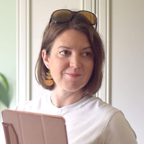 Portraitstudio2024 emilie square