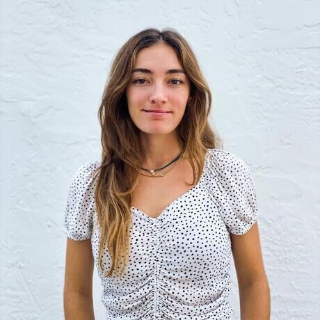 Marta carren%cc%83o headshot